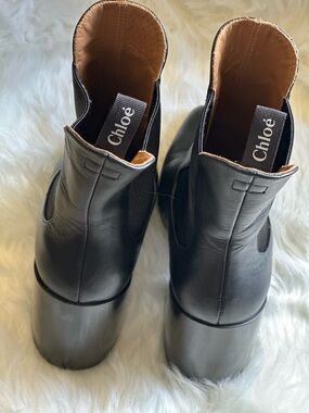 Chloe Black Leather Ankle Boots